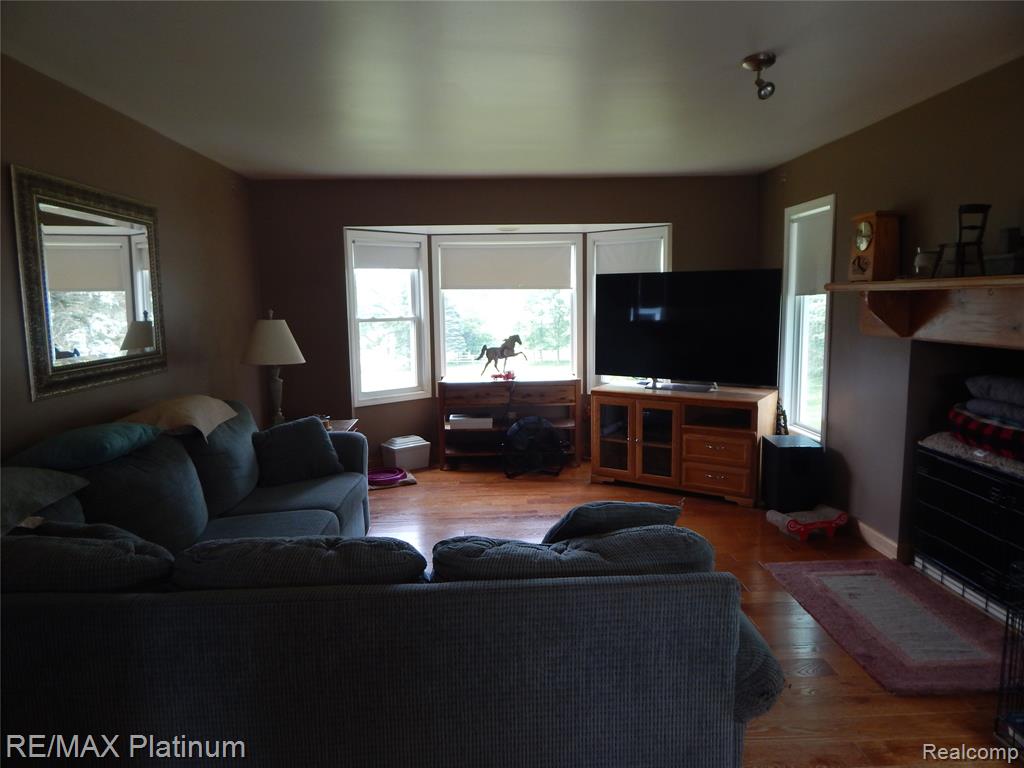 2025 West Rose Center Road Holly, MI 48442 - Photo 45 of 68 Gallery Image 45