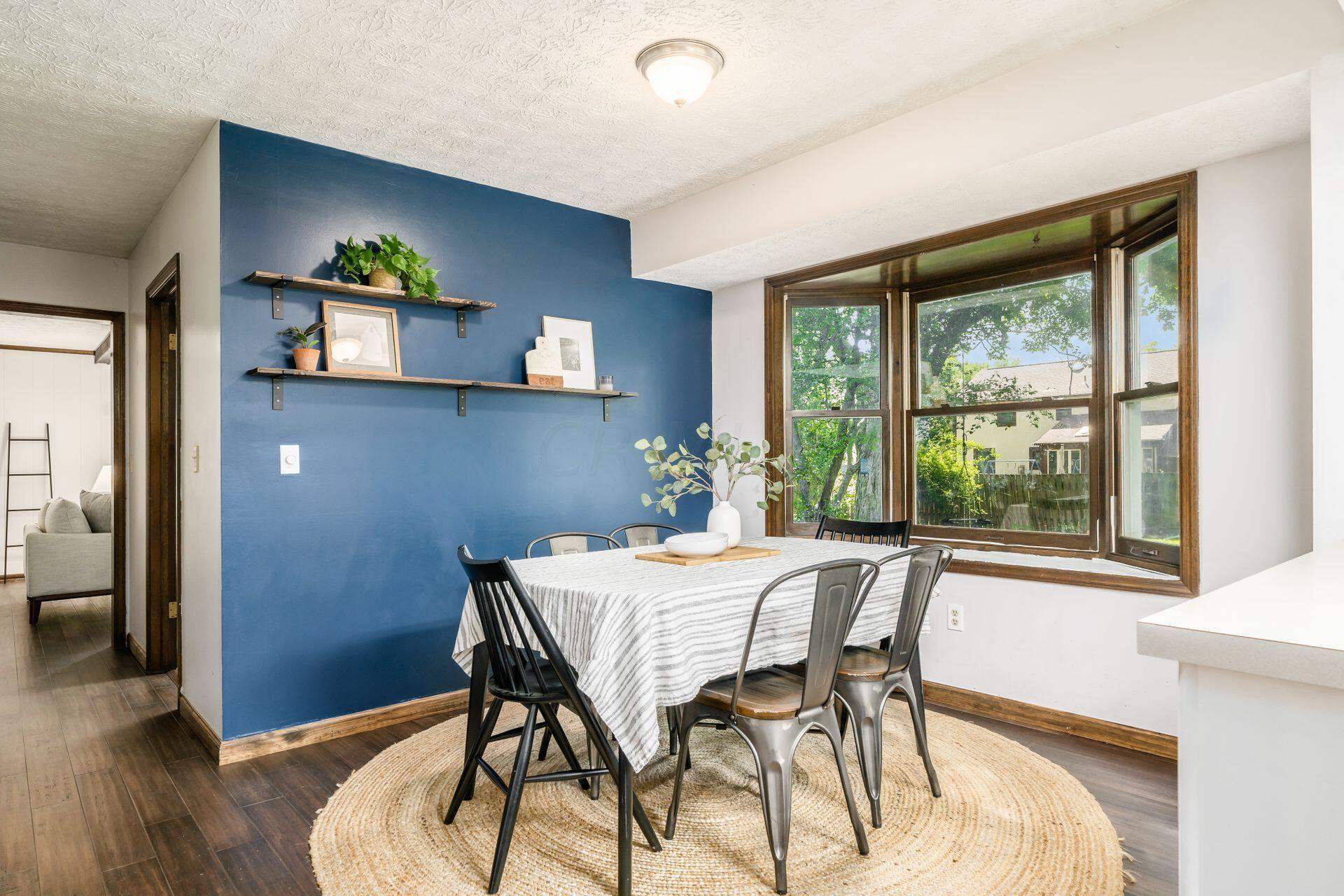 7791 Strathmoore Road Dublin, OH 43016 - Photo 16 of 58 Eating Space