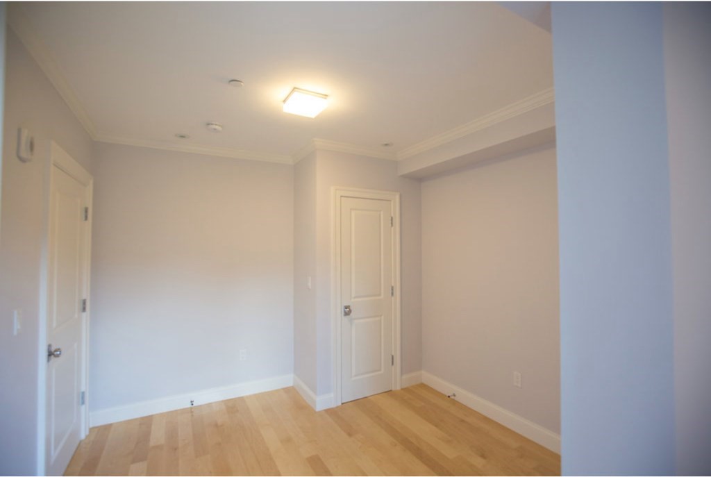 296 Beacon Street, Unit 7 Boston, MA 02116 - Photo 6 of 21 a view of room