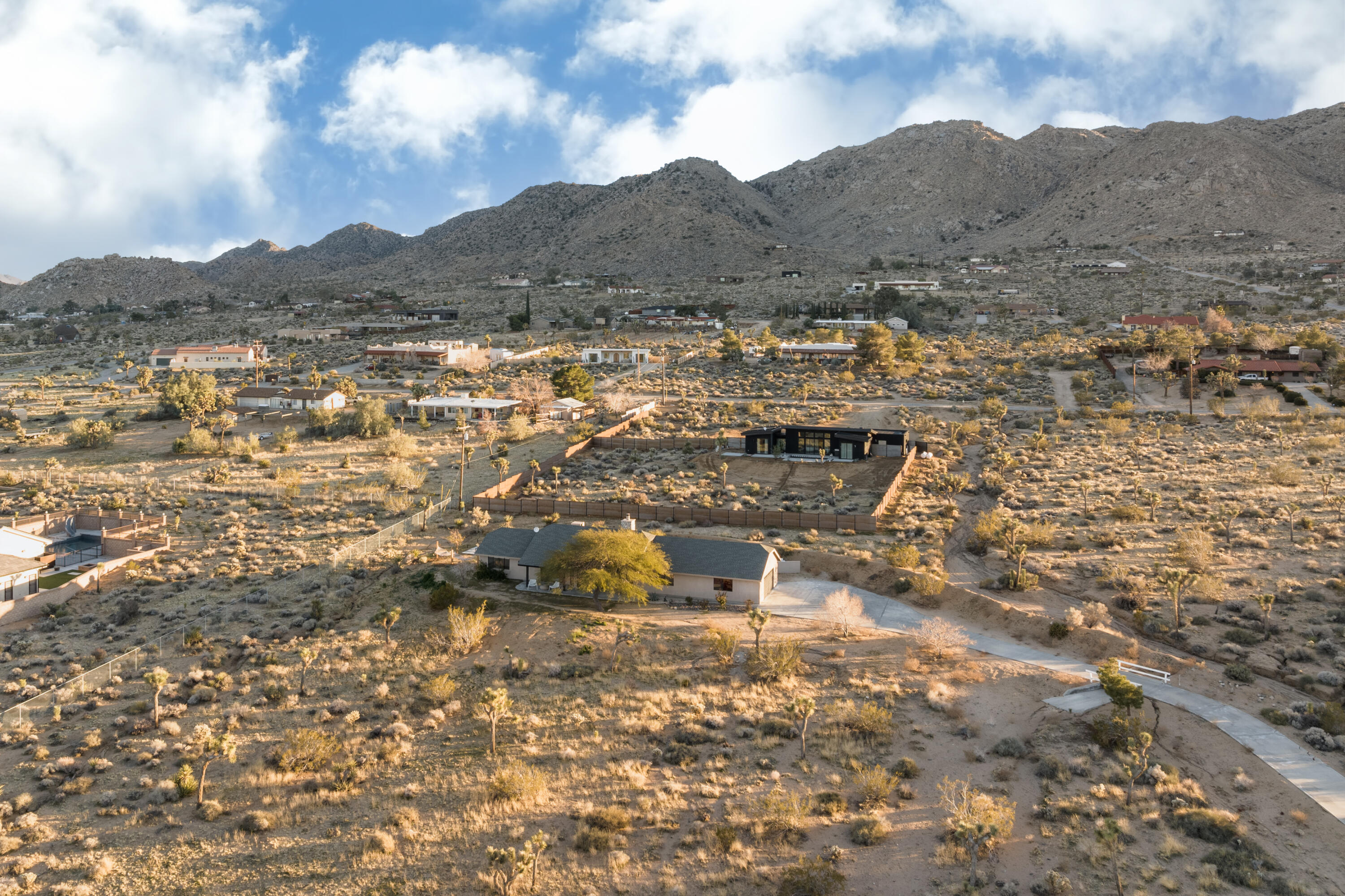 60633 Pueblo Trail Joshua Tree, CA 92252 - Photo 14 of 65 24-StaysYouLike_Zendo_House