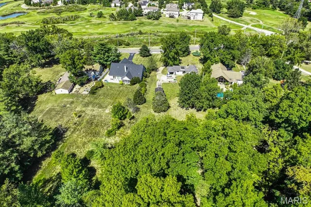 $399,000 | 13310 West Watson Road, Sunset Hills, MO 63127