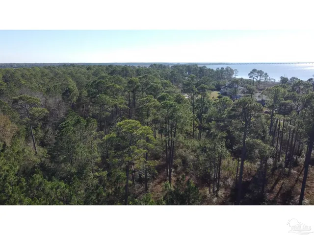 $1,250,500 | 0 Bayside Drive, Milton, FL 32583