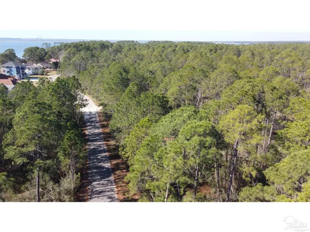 $1,250,500 | 0 Bayside Drive, Milton, FL 32583