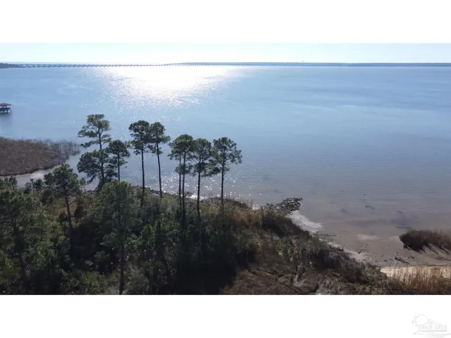 $1,250,500 | 0 Bayside Drive, Milton, FL 32583