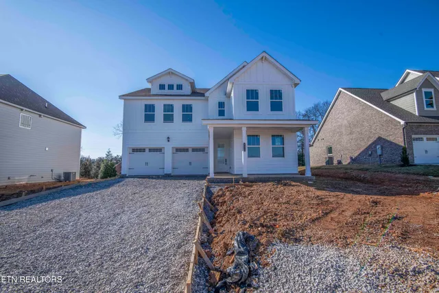 $723,857 | 471 Ivey Farms Road, Farragut, TN 37934