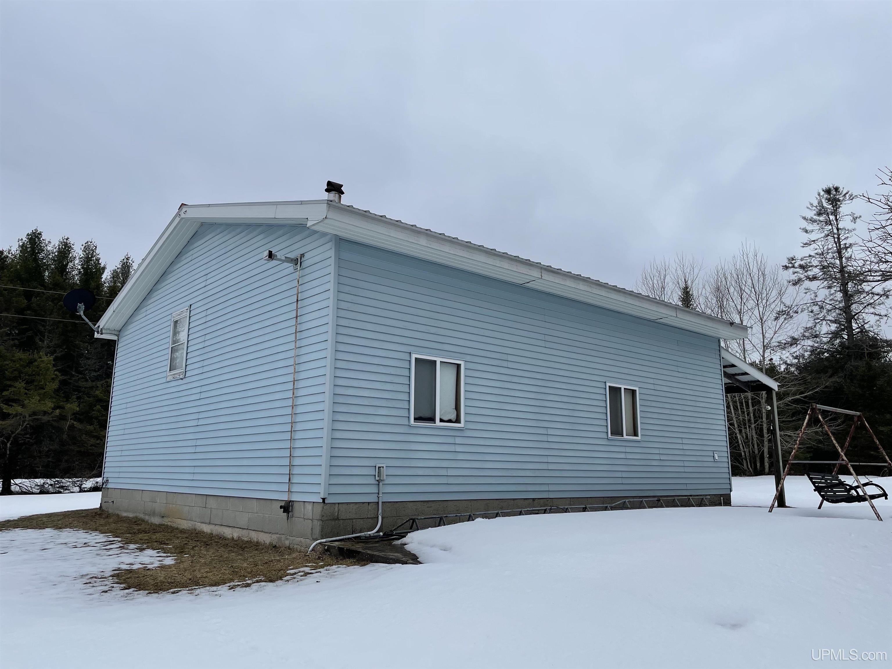 11128 Co Road Rapid River, MI 49878 - Photo 91 of 97