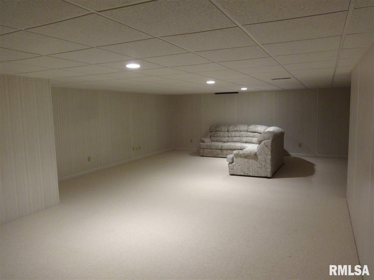13249 Blackhawk Road Prophetstown, IL 61277 - Photo 15 of 22
