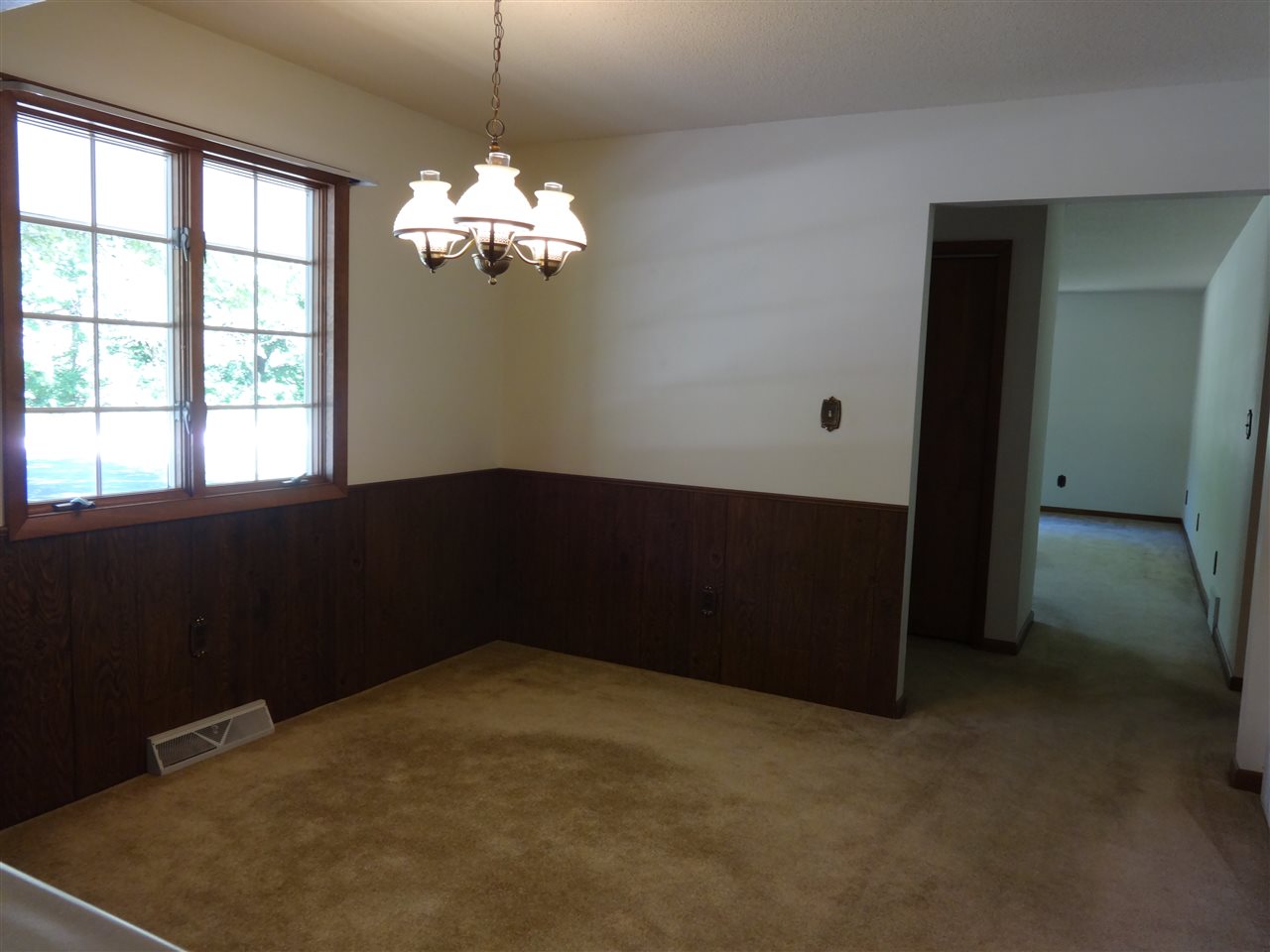 13249 Blackhawk Road Prophetstown, IL 61277 - Photo 5 of 22