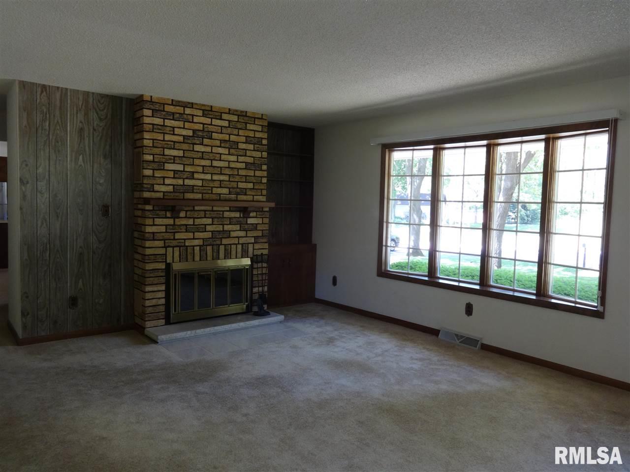 13249 Blackhawk Road Prophetstown, IL 61277 - Photo 7 of 22