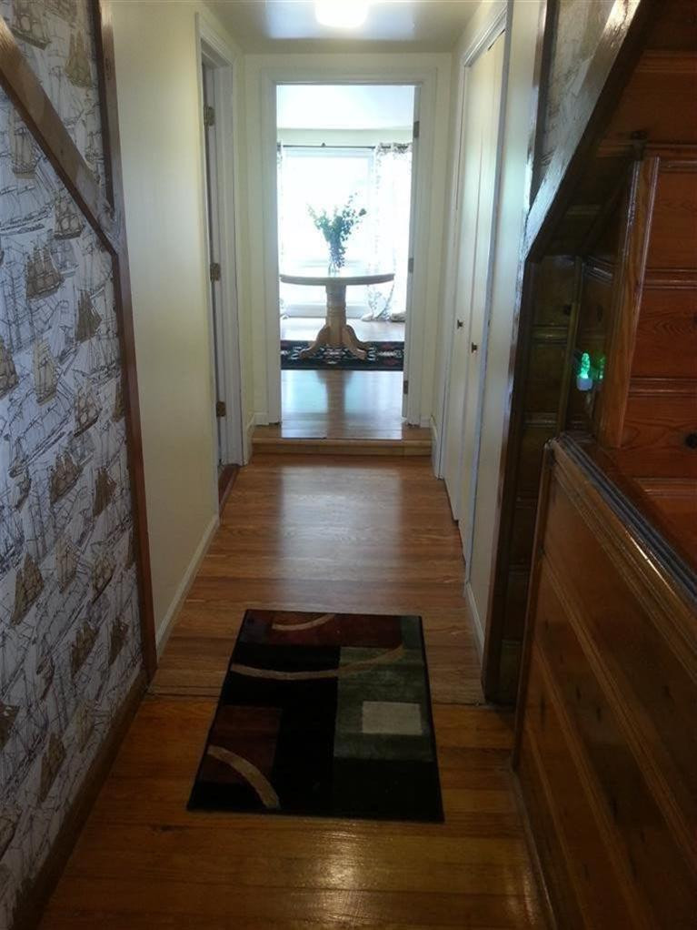 830 Crosshill Road Danville, KY 40422 - Photo 27 of 35 Second floor hallway view towards master