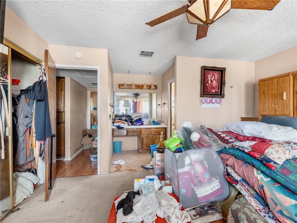 20865 Tonawanda Road Apple Valley, CA 92307 - Photo 6 of 16