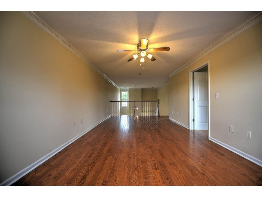 144 East Ravine Road, Unit 144 Kingsport, TN 37660 - Photo 12 of 31 Photo 12