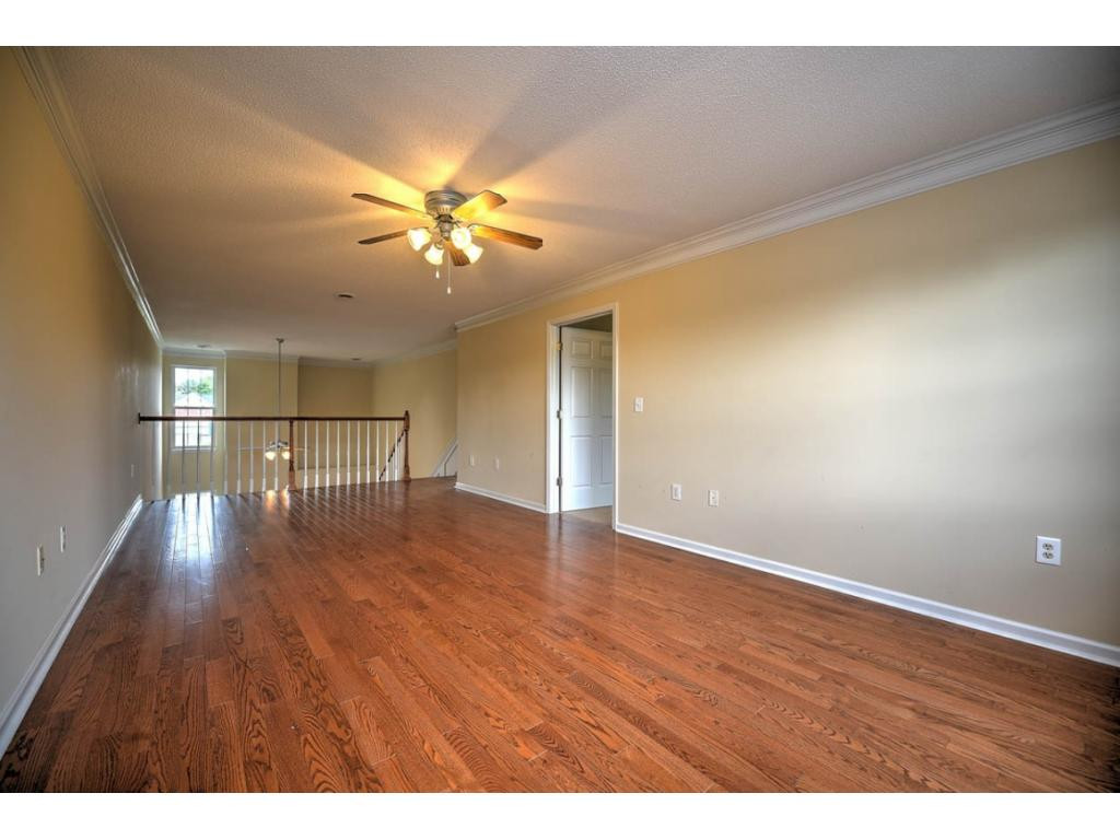 144 East Ravine Road, Unit 144 Kingsport, TN 37660 - Photo 13 of 31 Photo 13