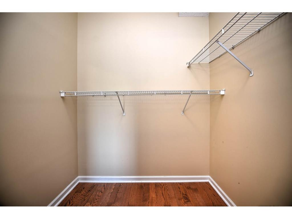 144 East Ravine Road, Unit 144 Kingsport, TN 37660 - Photo 4 of 31 Photo 4