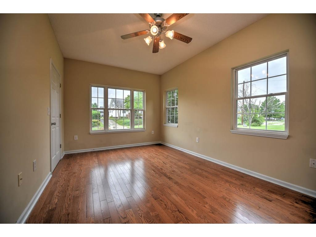 144 East Ravine Road, Unit 144 Kingsport, TN 37660 - Photo 7 of 31 Photo 7