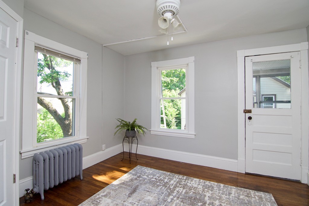 187 Quincy Street Springfield, MA 01109 - Photo 11 of 28 Gallery Image 11