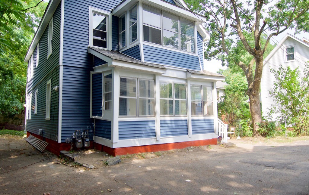 187 Quincy Street Springfield, MA 01109 - Photo 25 of 28 Gallery Image 25