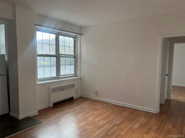 $1,700 | 230 Pelham Road, Unit 1P, New Rochelle, NY 10805