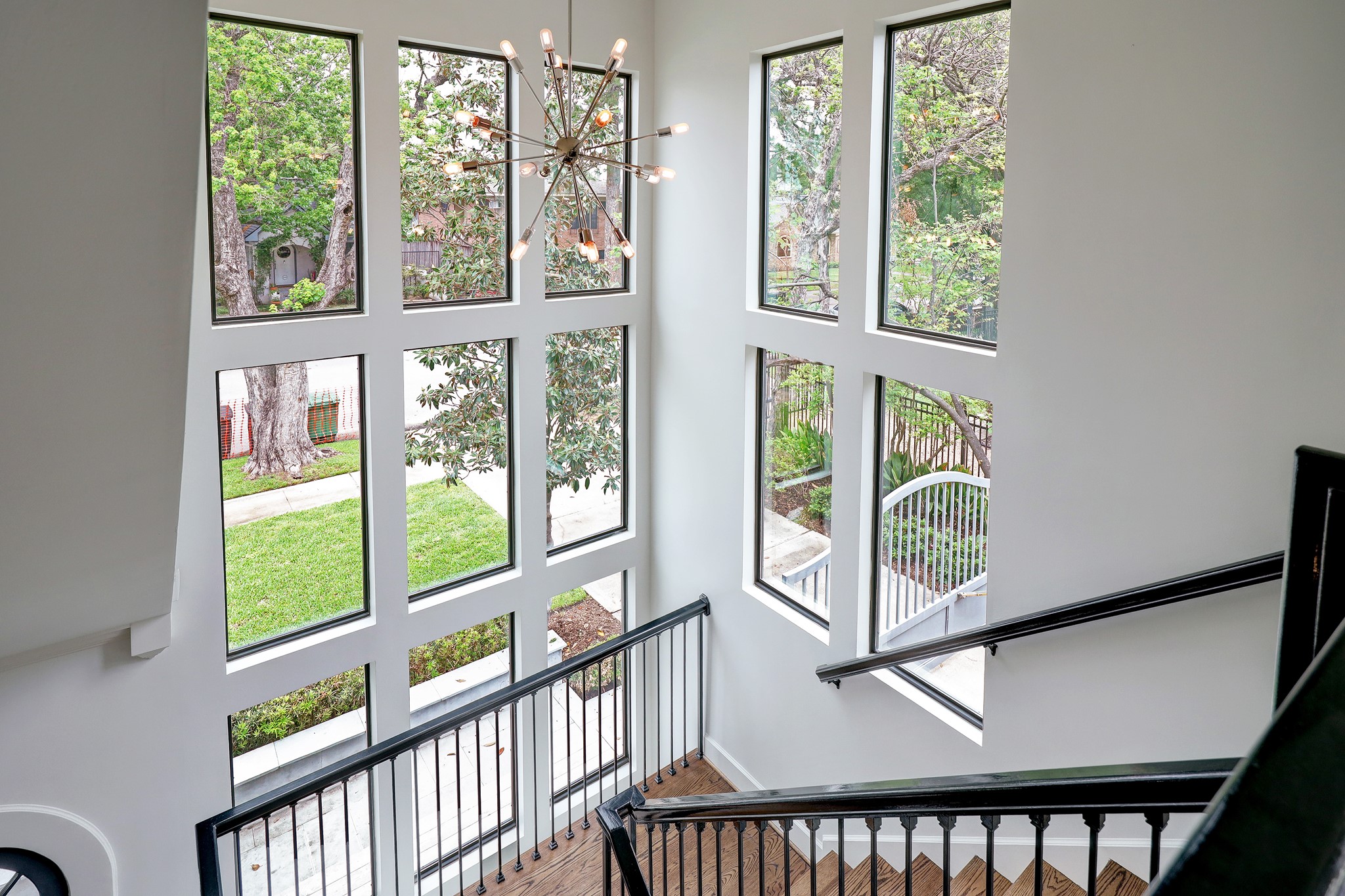 2027 Branard Street Houston, TX 77098 - Photo 19 of 36