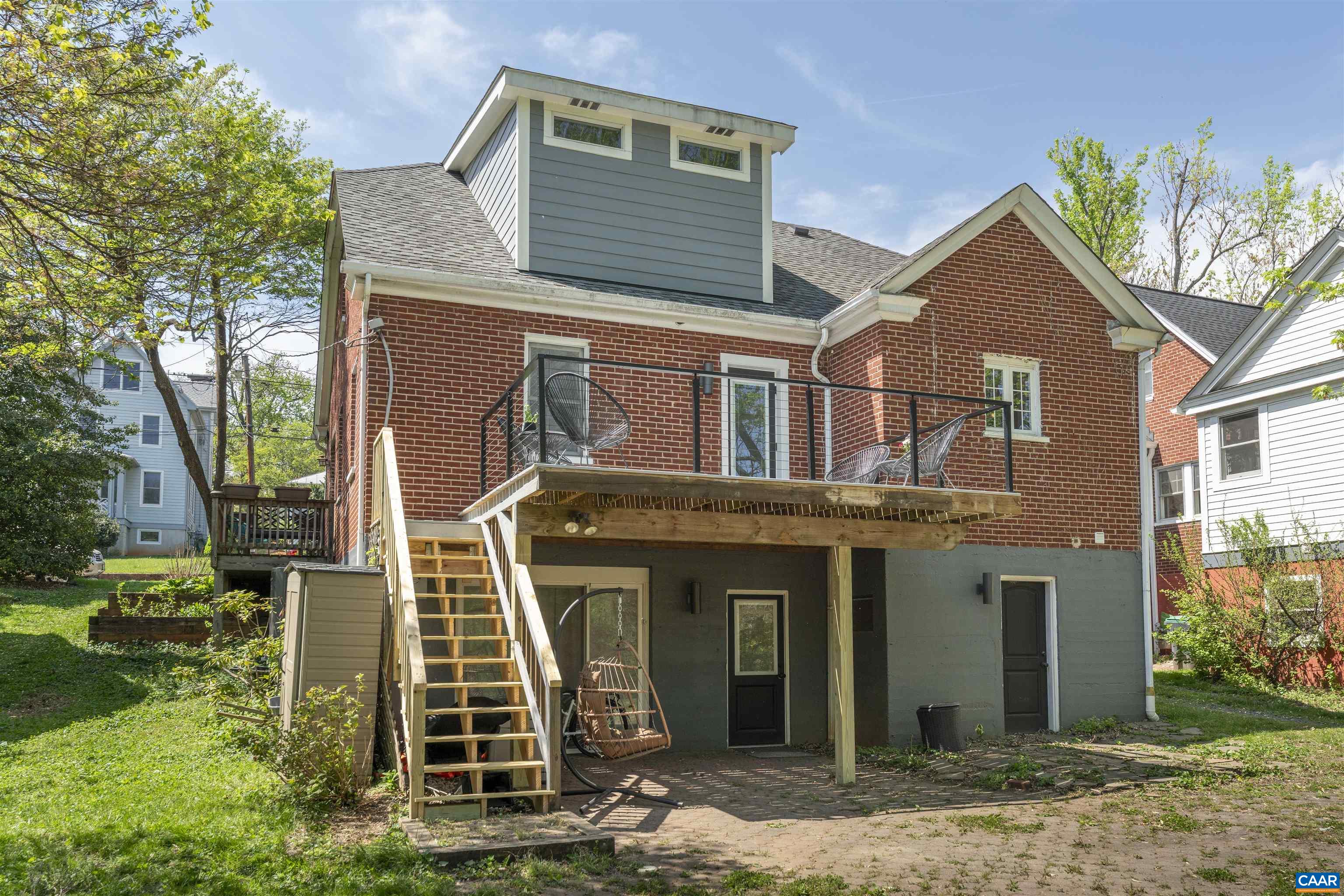 738 Lexington Avenue Charlottesville, VA 22902 - Photo 3 of 34 front view of a house