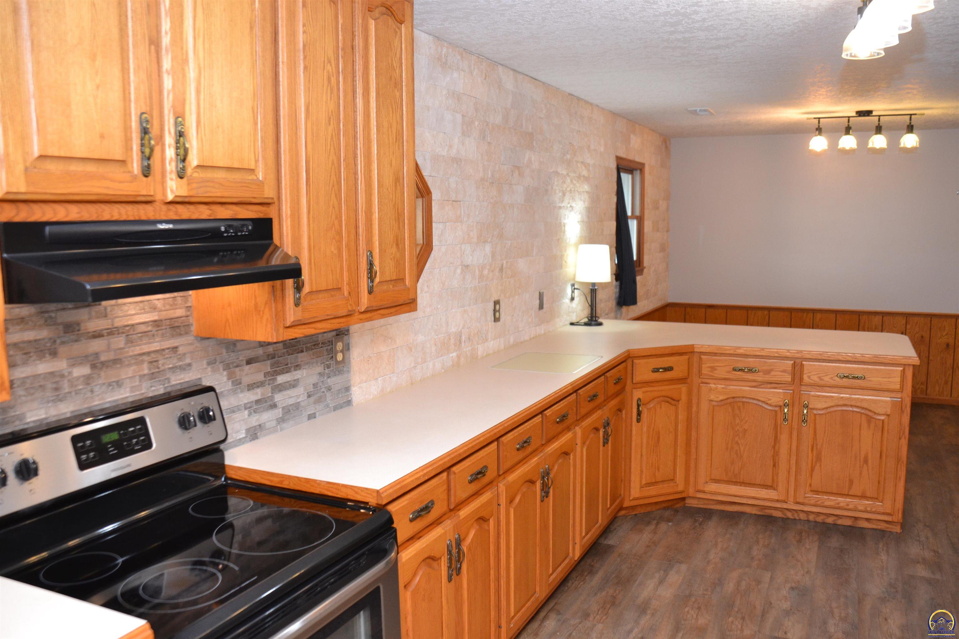2599 Shetland Road Waverly, KS 66871 - Photo 5 of 49