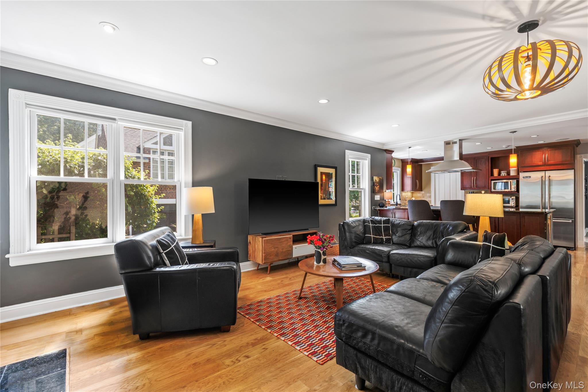 12 Kenmare Road Larchmont, NY 10538 - Photo 10 of 36 The living space lends itself to multiple configurations with windows on all sides.