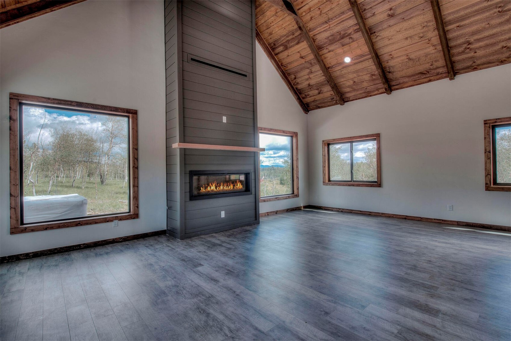 3303 Redhill Road Fairplay, CO 80440 - Photo 7 of 34 Image of same model home by the same builder.