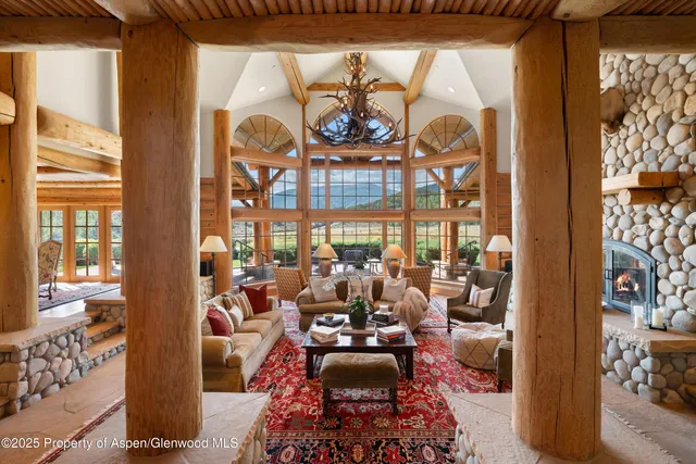 a view of a house with a big yard