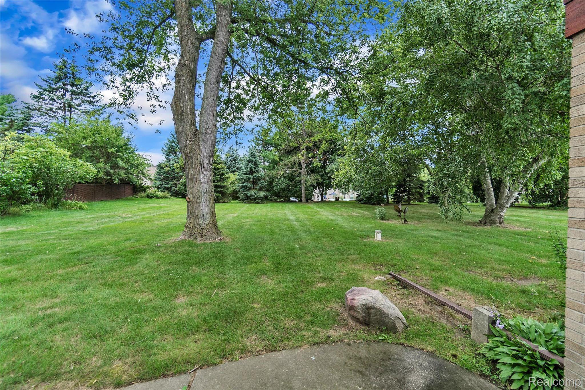 16216 Whitaker Road Linden, MI 48451 - Photo 31 of 32 Gallery Image 31
