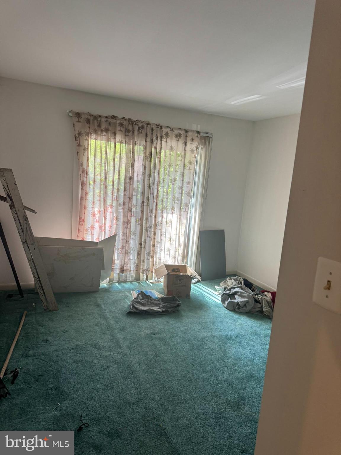 1934 Winterport Cluster Reston, VA 20191 - Photo 6 of 13 Bedroom with Balcony