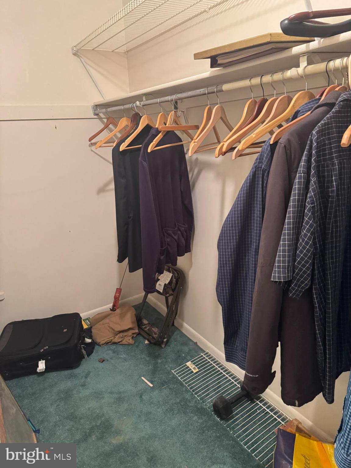 1934 Winterport Cluster Reston, VA 20191 - Photo 7 of 13 Master suite closet