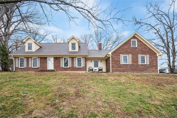 $370,000 | 2350 Ridge Crest Drive Northeast, Lanesville, IN 47136