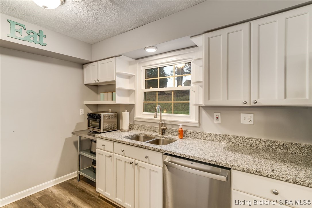 2350 Ridge Crest Drive Northeast Lanesville, IN 47136 - Photo 7 of 51