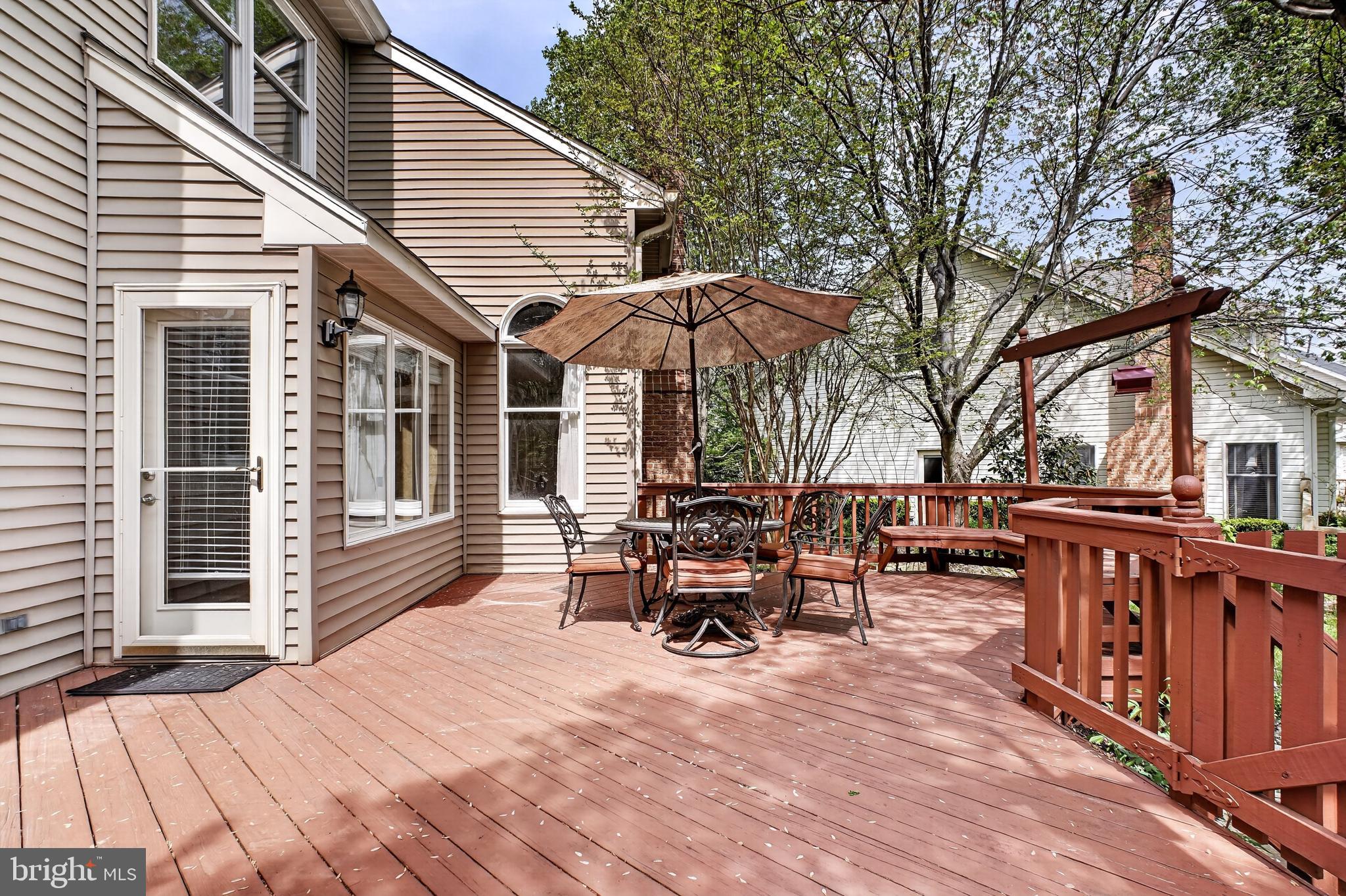 6331 Hidden Canyon Road Centreville, VA 20120 - Photo 47 of 73 Rear Deck
