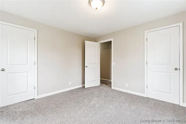 $179,999 | 307 South Lawnview Drive, Austin, IN 47102