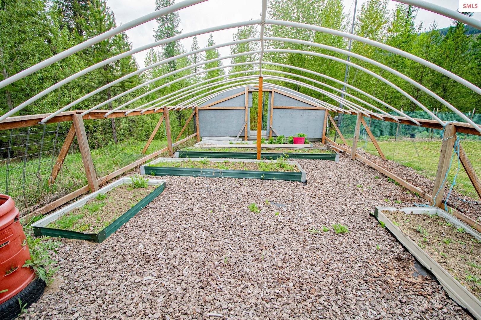 2884 Morris Road Naples, ID 83847 - Photo 32 of 50 Gallery Image 32