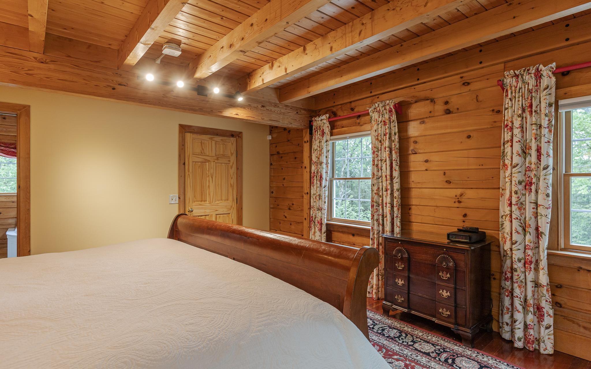 693 Fitzwilliam Road Richmond, NH 03470 - Photo 17 of 55