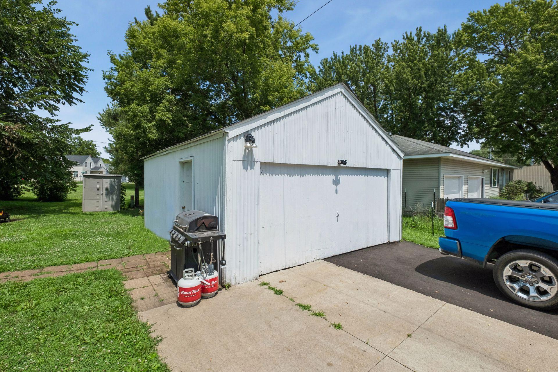 415 Francis Street Faribault, MN 55021 - Photo 33 of 34