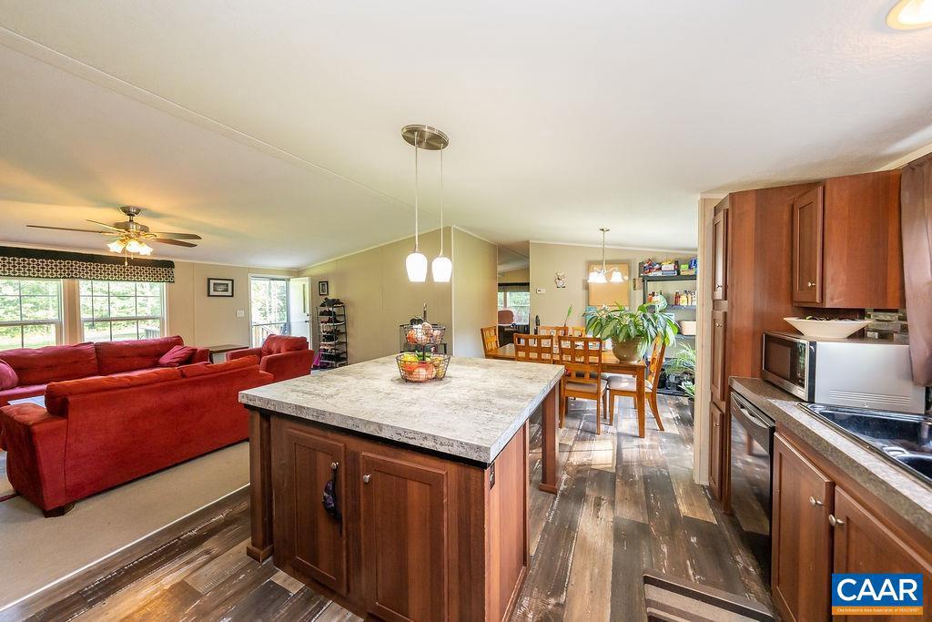 1026 Loving Road Zion Crossroads, VA 22942 - Photo 19 of 63