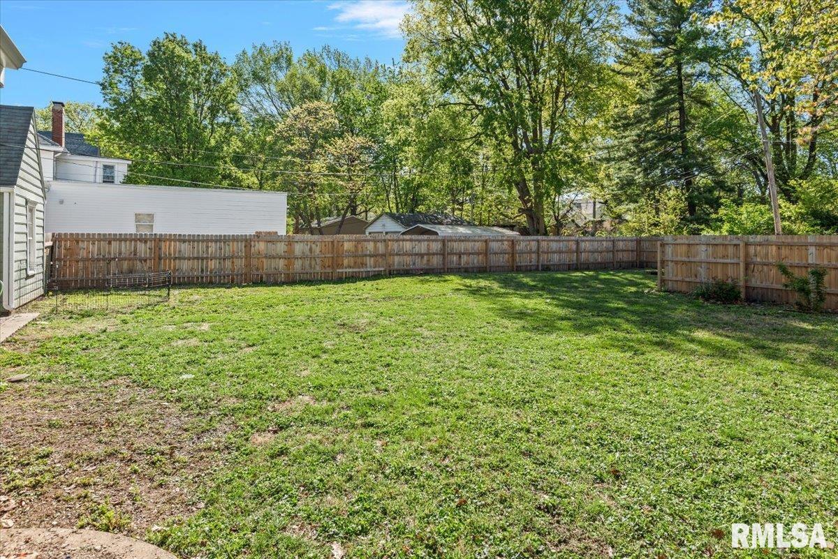 822 West Edwards Street Springfield, IL 62704 - Photo 31 of 39