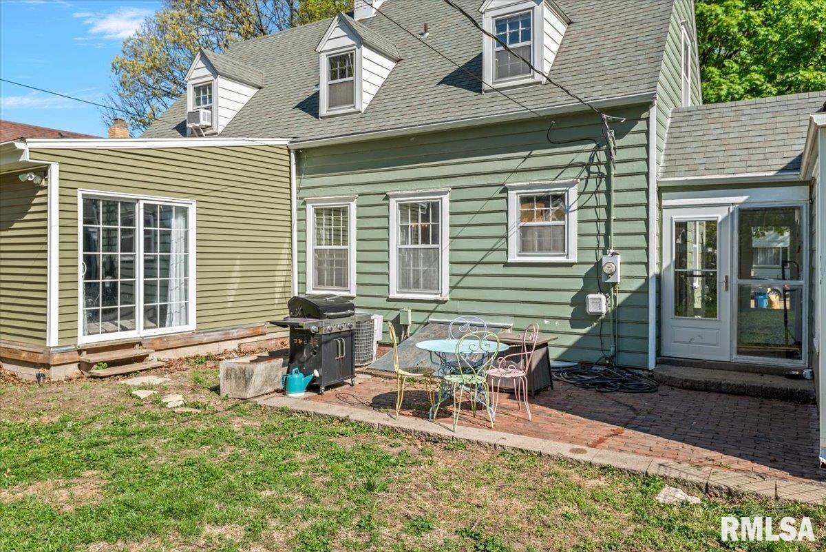 822 West Edwards Street Springfield, IL 62704 - Photo 34 of 39