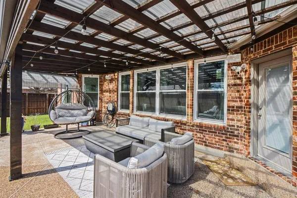 $749,900 | 342 Greenfield Drive, Murphy, TX 75094