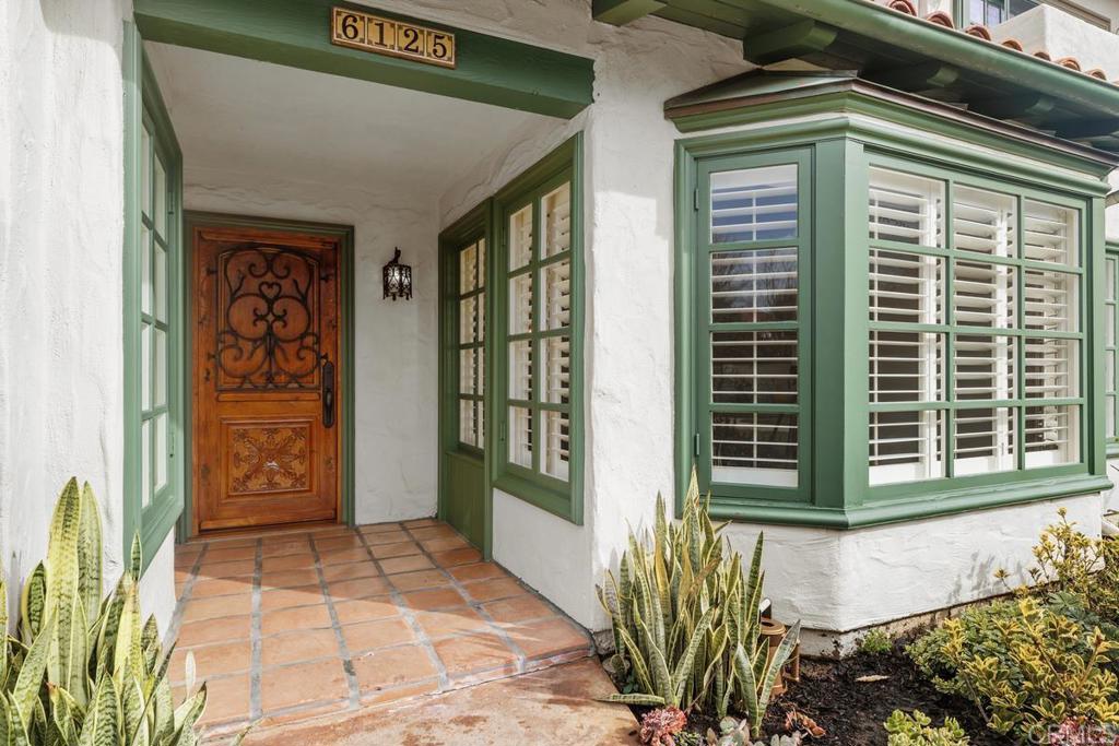 6125 La Flecha Rancho Santa Fe, CA 92067 - Photo 2 of 20 a view of entrance to house
