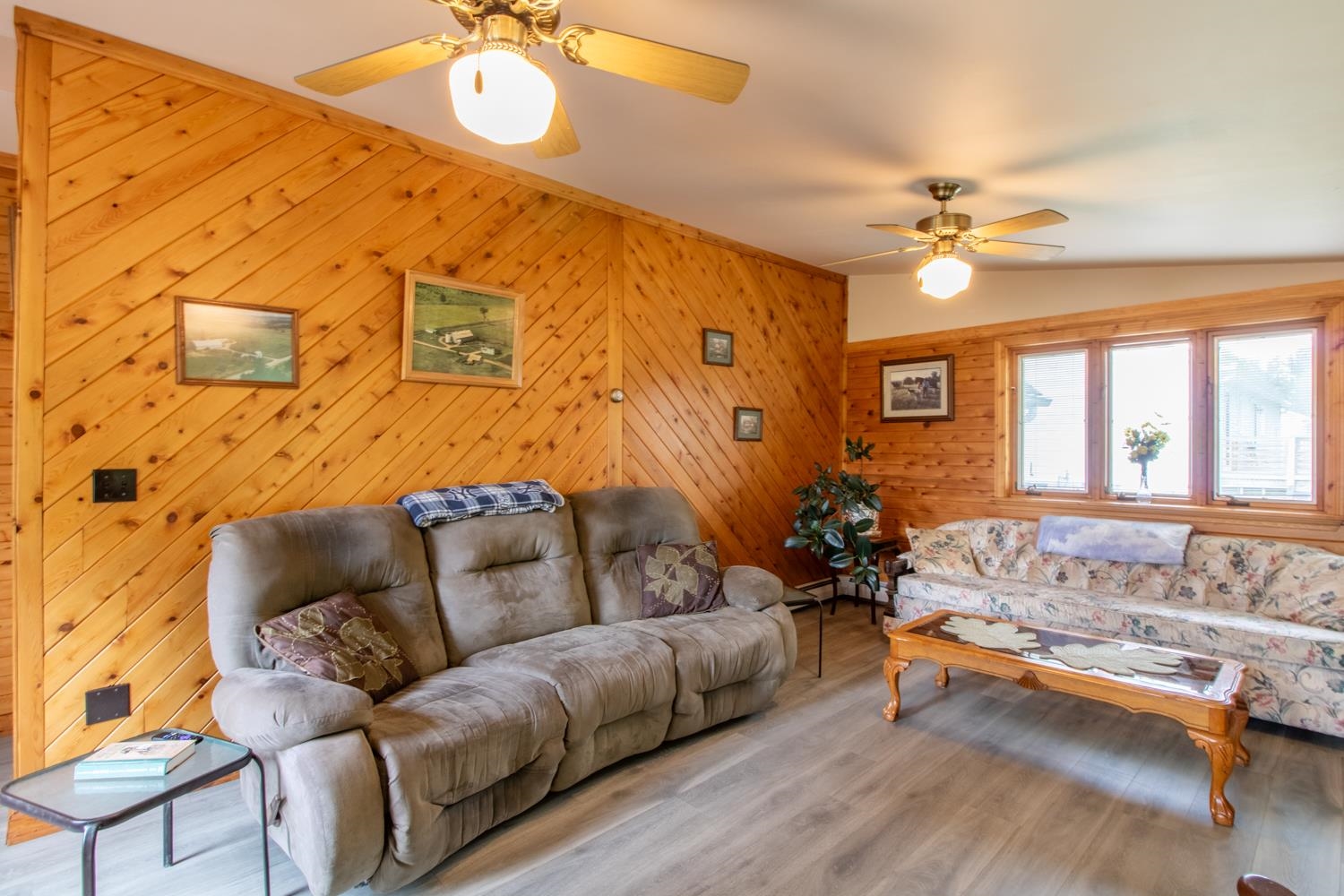 147 Sloan Street Newport, VT 05855 - Photo 10 of 37