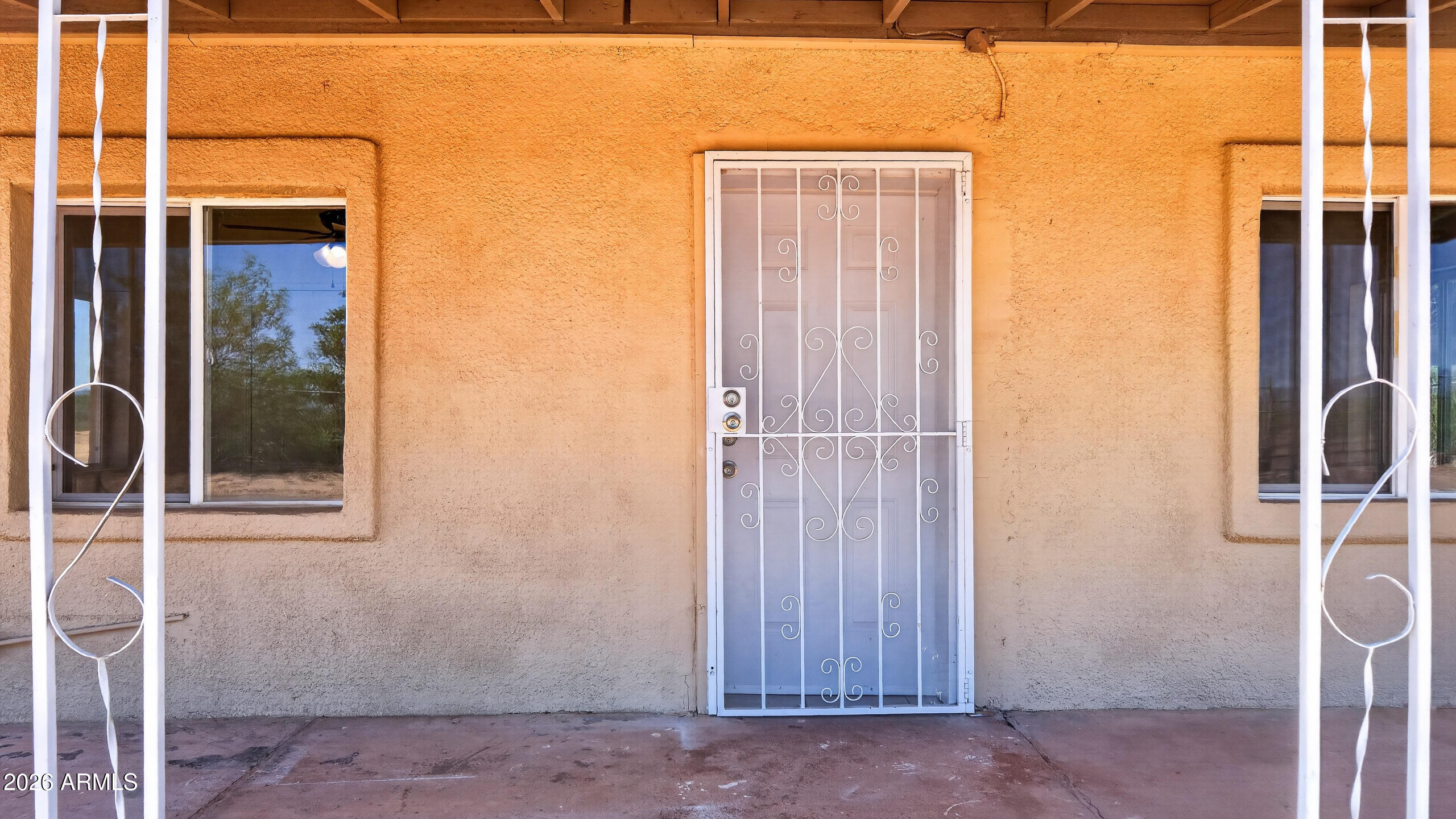 1166 North Plantation Road Douglas, AZ 85607 - Photo 4 of 26 Exterior - 1166 N Plantation Rd-5