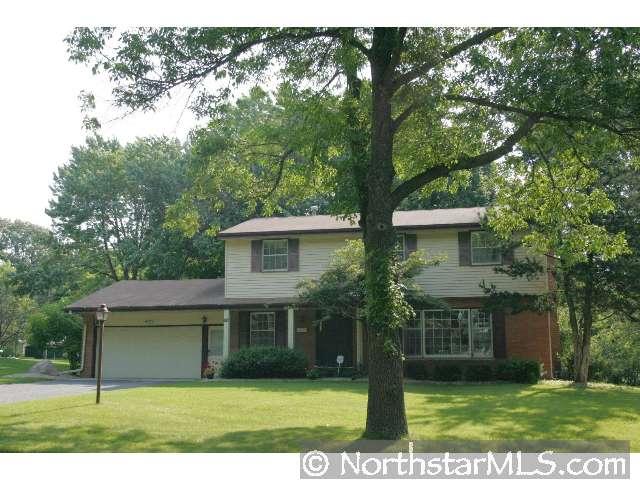 2450 Decatur Avenue North Golden Valley, MN 55427 - Photo 1 of 1 Gallery Image 1