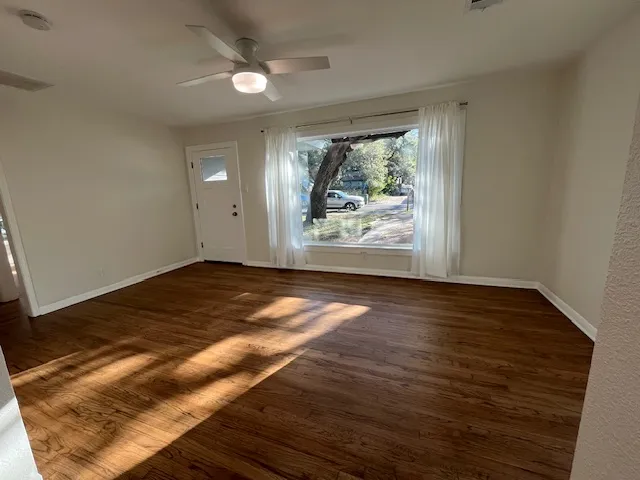 $2,200 | 906 Philco Drive, Unit A, Austin, TX 78745