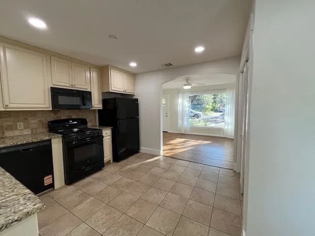 $2,200 | 906 Philco Drive, Unit A, Austin, TX 78745