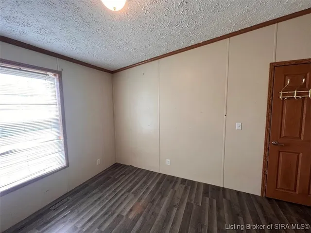 $235,000 | 1603 McIntyre Road, New Washington, IN 47162