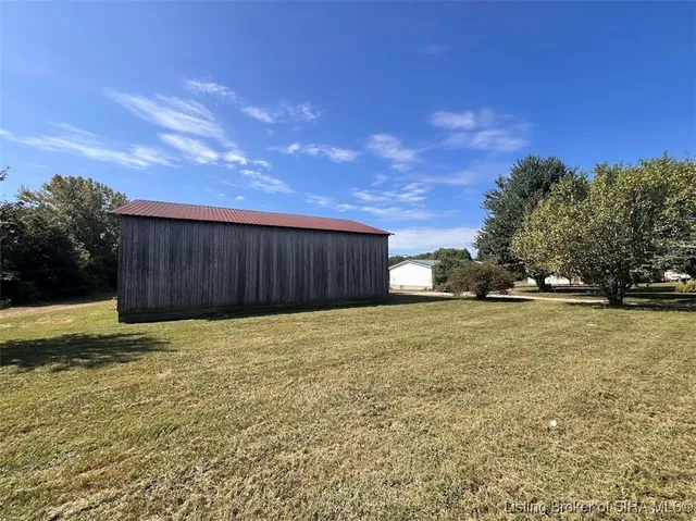 $235,000 | 1603 McIntyre Road, New Washington, IN 47162